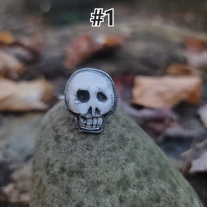 Ceramic Skullies Pendants & Rings Halloween Collection