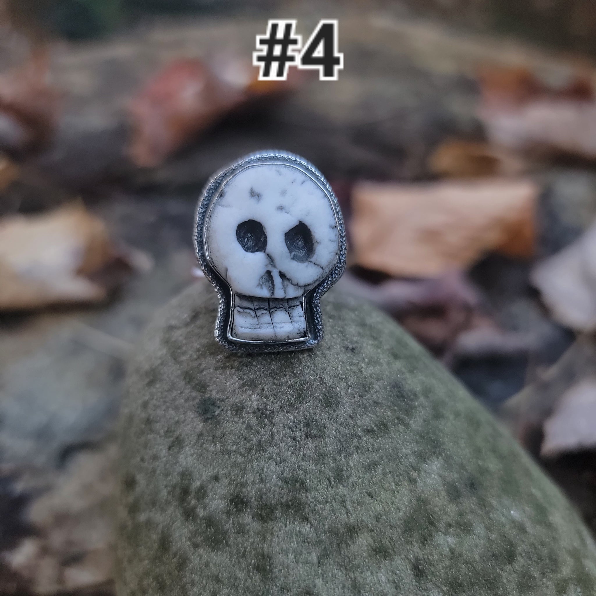 Ceramic Skullies Pendants & Rings Halloween Collection