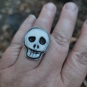 Ceramic Skullies Pendants & Rings Halloween Collection