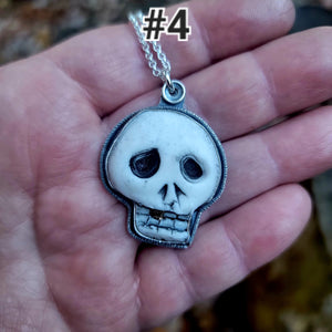 Ceramic Skullies Pendants & Rings Halloween Collection