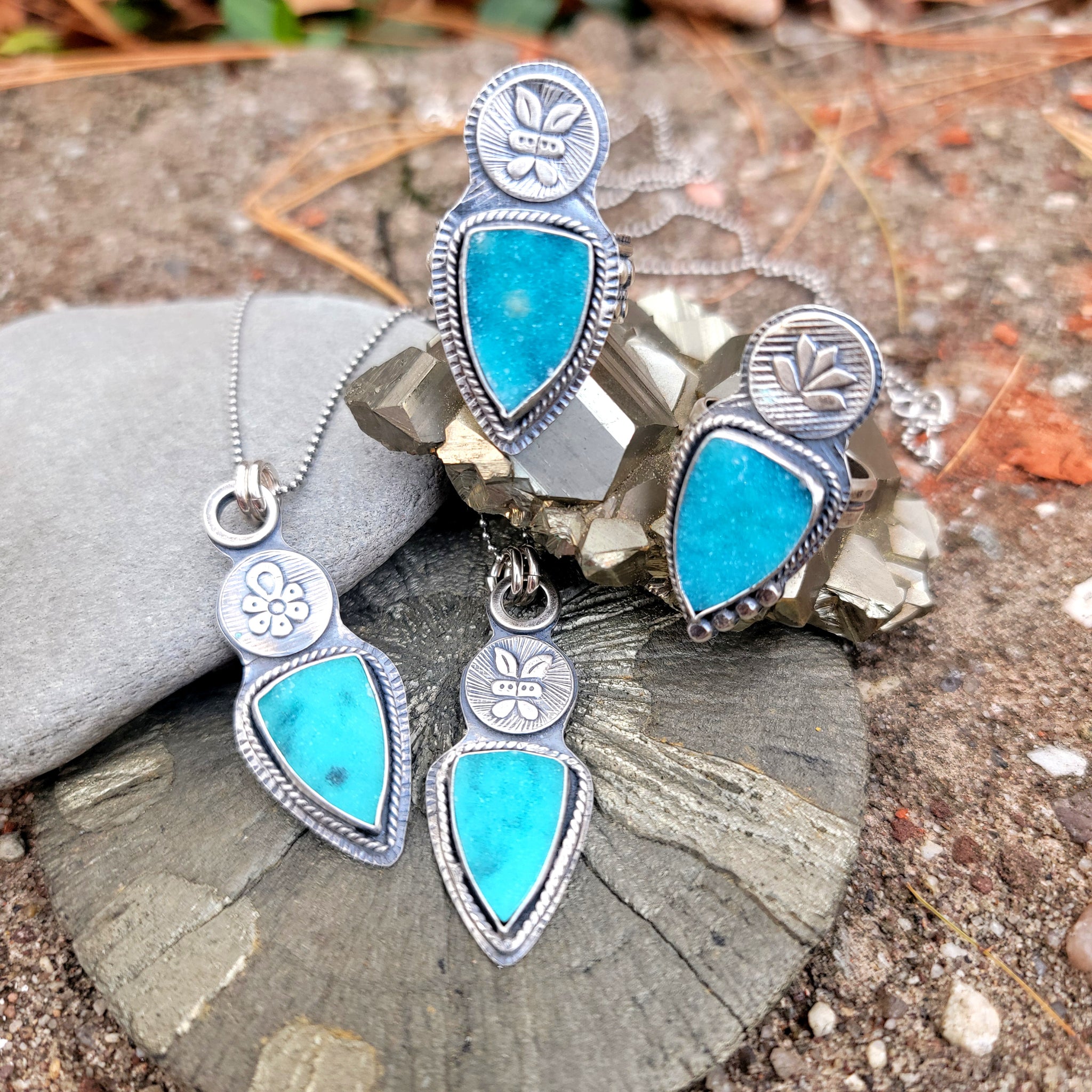 Chrysocolla Druzy Pendant & Ring Collection in Sterling Silver