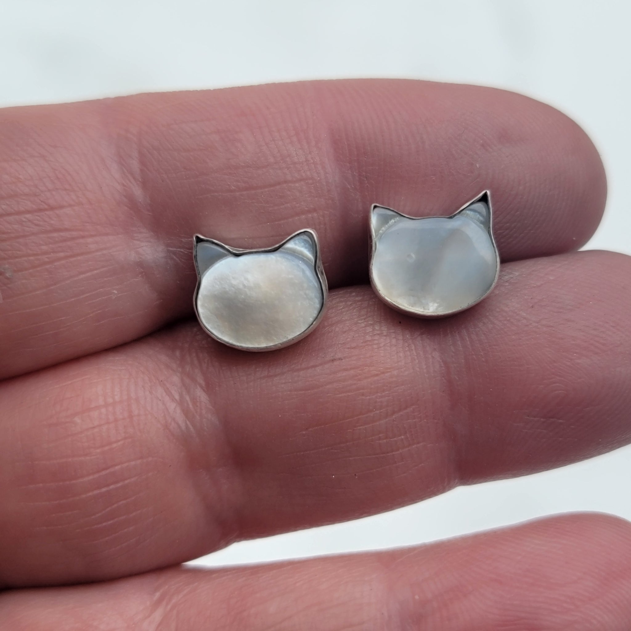 Mother of Pearl Cat Head Post Earrings in Sterling Silver